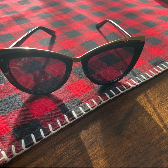 Prive Riveaux sunglasses - Picture 2 of 3